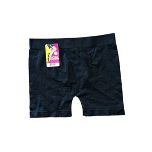 New with tag Free Size Mopas Women's Nylon Blend Black Seamless Briefs